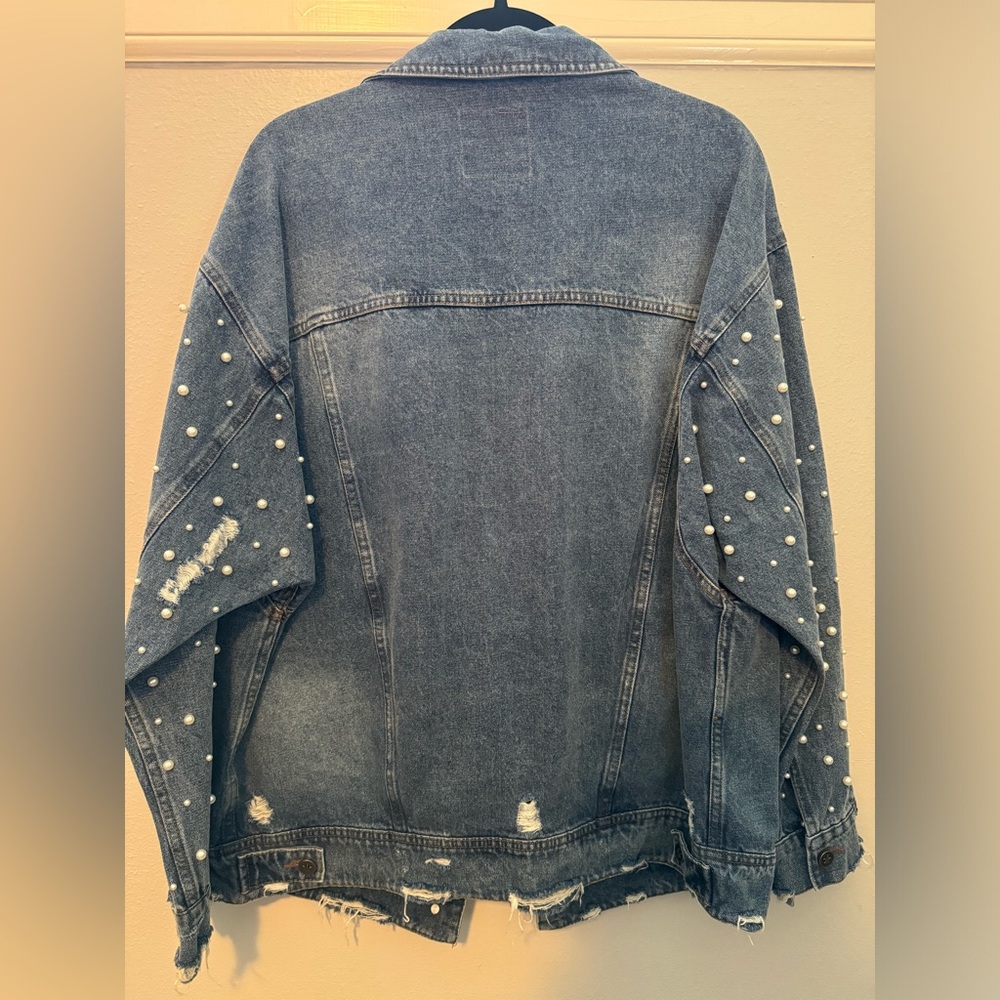 Jacket - Picture 2 of 3